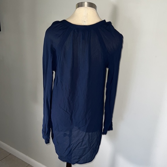 BCBGMaxAzria Sheer Tunic Size Small - Picture 7 of 9
